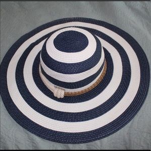 Vince Camuto Sun Hat